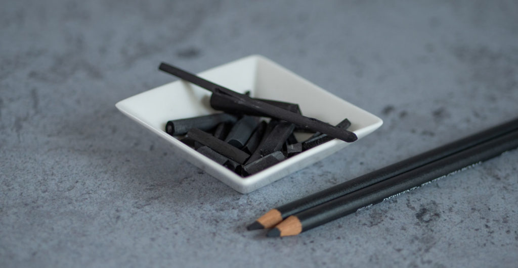 5 reasons why I love charcoal Juna Biagioni Art